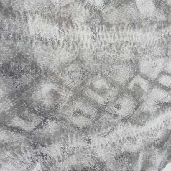 Ramy Brook Women’s Round Neck Bat Sleeve Gray Blouse size S - Picture 4 of 7